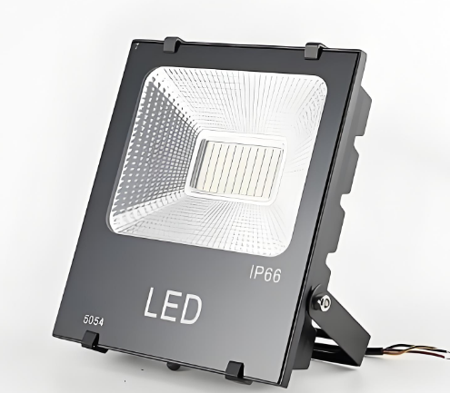 led投光灯IP66.png