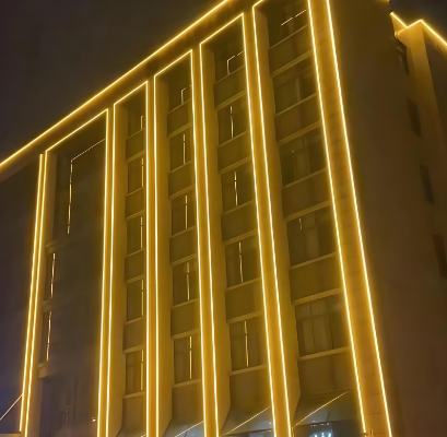 七彩跑马灯管大厦.png